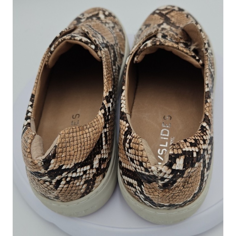 J/Slides Heidi NWOB Slip-On Round Toe Platform Sneaker Python Snake Print Sz W/9 - Picture 4 of 16